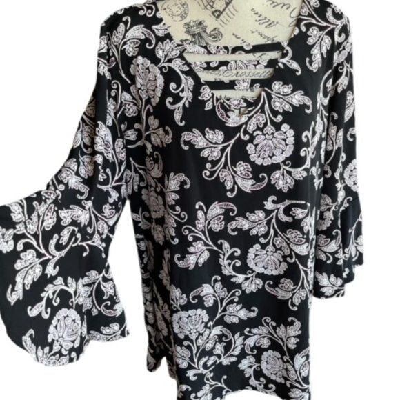 Avenue Blouse Size 18 - Picture 3 of 4